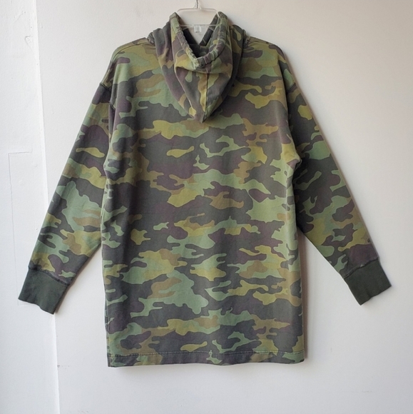 Highline Collection Long Camo Hoodie - Picture 8 of 12